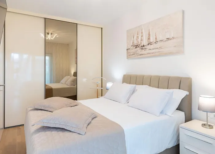 Suzana Apartman *